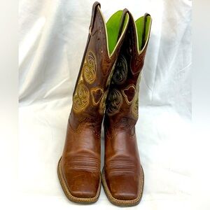 Ariat leather Neon Green Lined lavash design Cowboy Boots ladies sz 9B